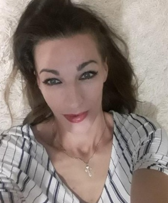 Ты можешь рассчитывать на мое профессиональное обслуживание, полное удовольствие и беззаботное время в моей компании. У меня широкий спектр услуг, включая эротический массаж, классический секс, оральный секс и многое другое. Мои отзывы говорят сами за себя – мои клиенты всегда довольны. Погрузись в мир наслаждения со мной и пришли ко мне для незабываемого опыта. Смотри фото и не медли, я жду тебя 🌹 15429, 34 года